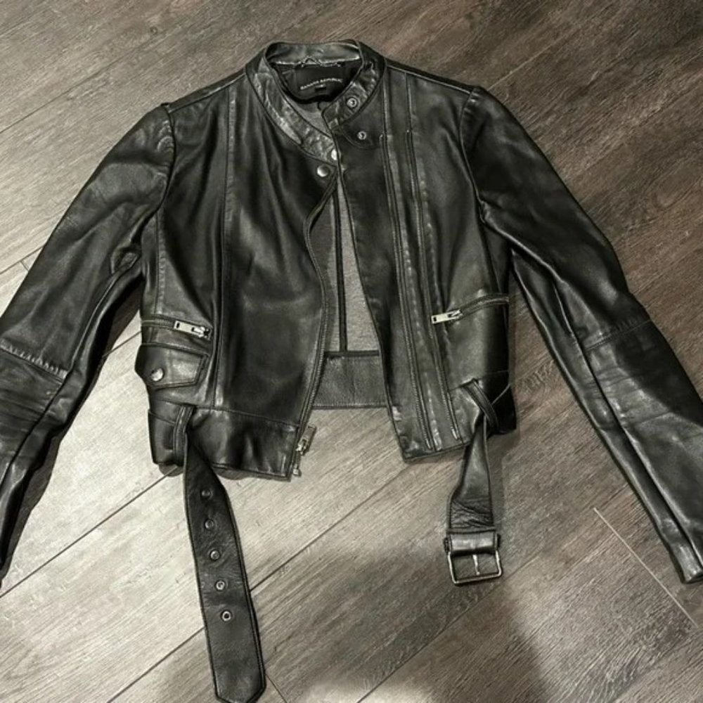Banana Republic Cropped Genuine Lamb Leather Moto Jacket XS